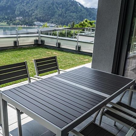 Top 5 Alpe Maritima - Traumhafte Ferienwohnung Mit Seeblick Und Bergkulisse Am Ossiacher See Annenheim Exterior foto